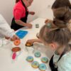 Atelier pâtisserie enfants donuts à Saint-Amand-les-Eaux