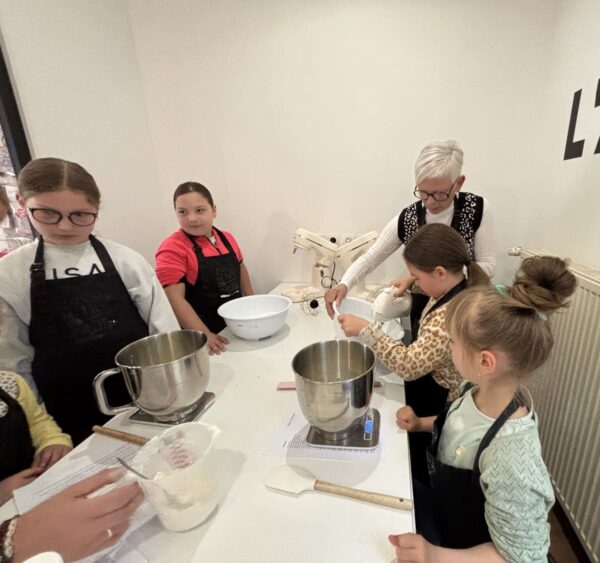 Atelier pâtisserie enfants donuts à Saint-Amand-les-Eaux